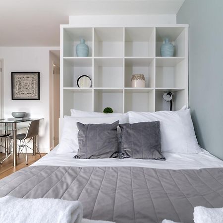 Alison Court Apartment Бристол Екстериор снимка