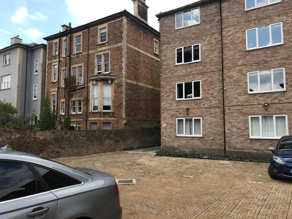 Alison Court Apartment Бристол Екстериор снимка