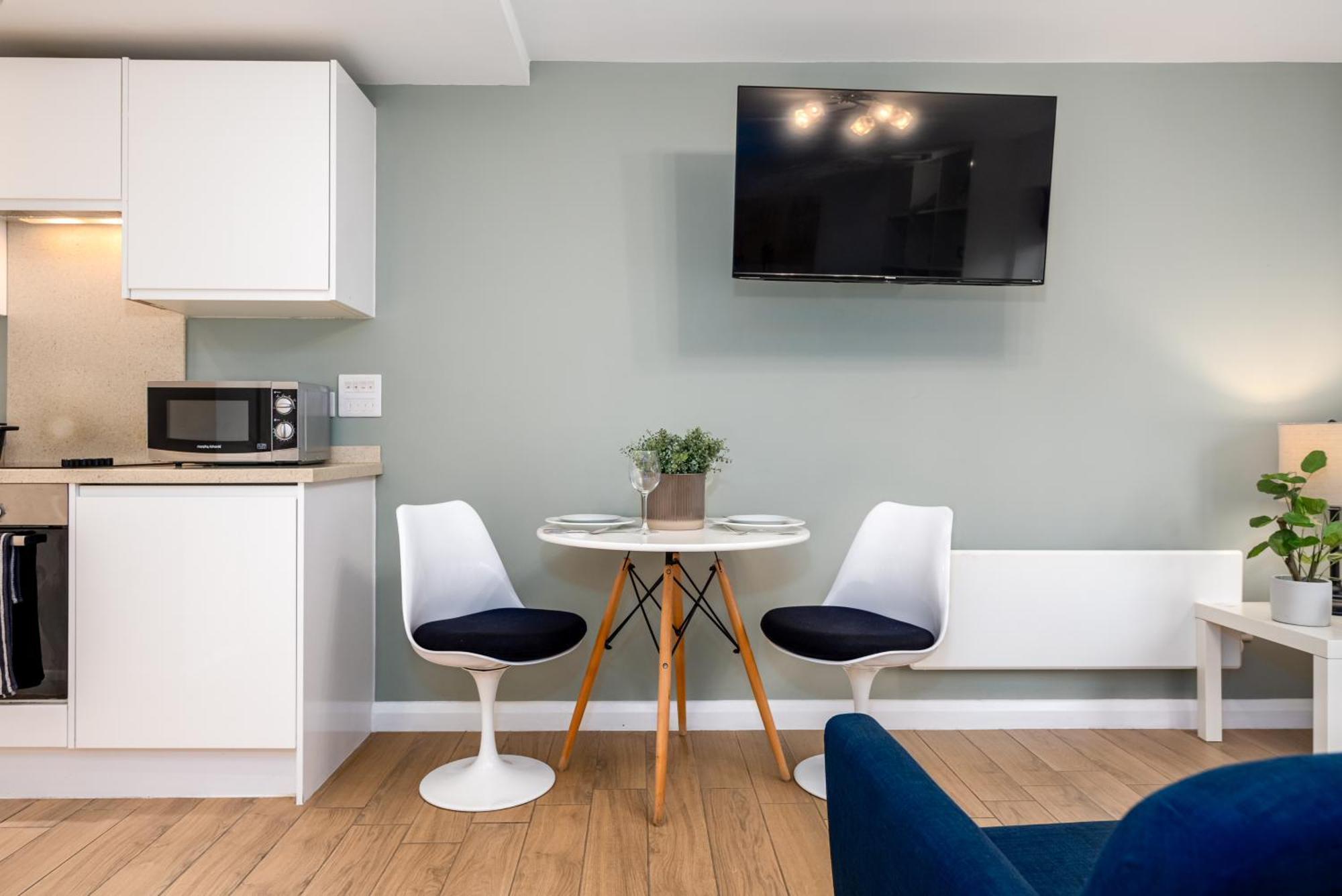 Alison Court Apartment Бристол Екстериор снимка