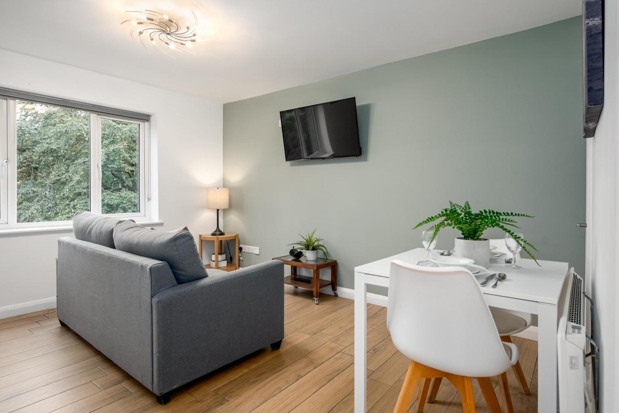 Alison Court Apartment Бристол Екстериор снимка