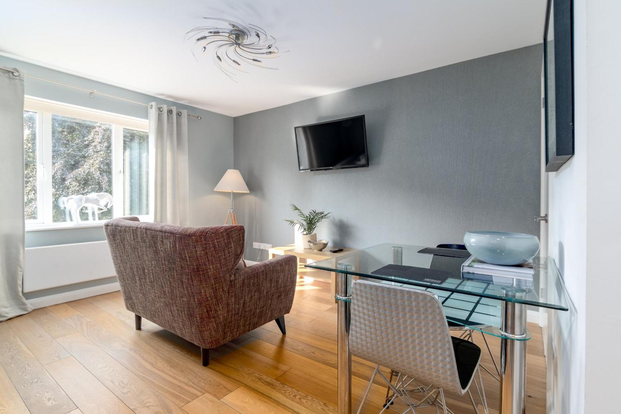 Alison Court Apartment Бристол Екстериор снимка