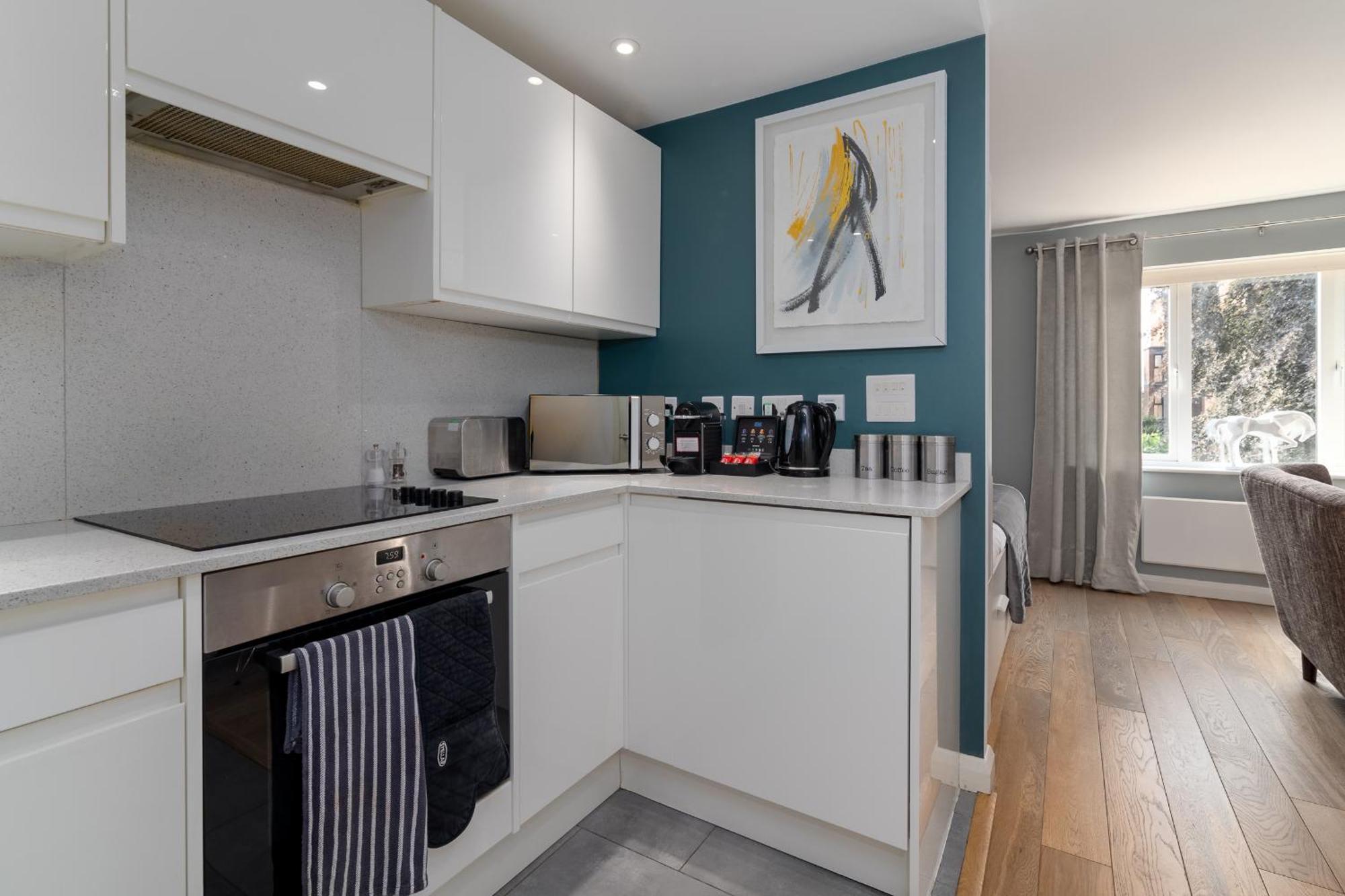 Alison Court Apartment Бристол Екстериор снимка