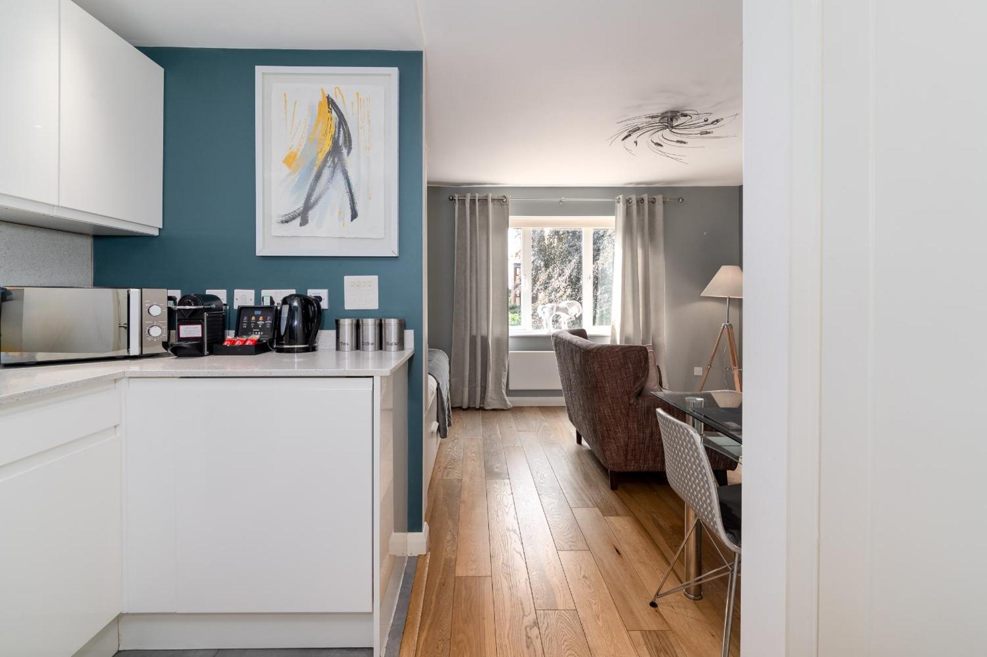 Alison Court Apartment Бристол Екстериор снимка